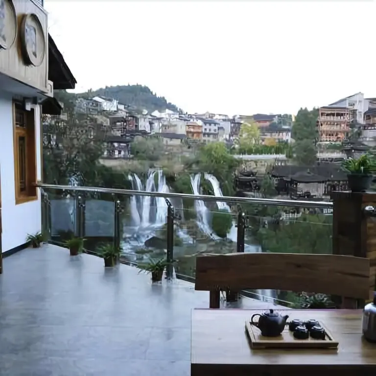Сянси: Tianquan Inn (Furong Town Xuanyage)