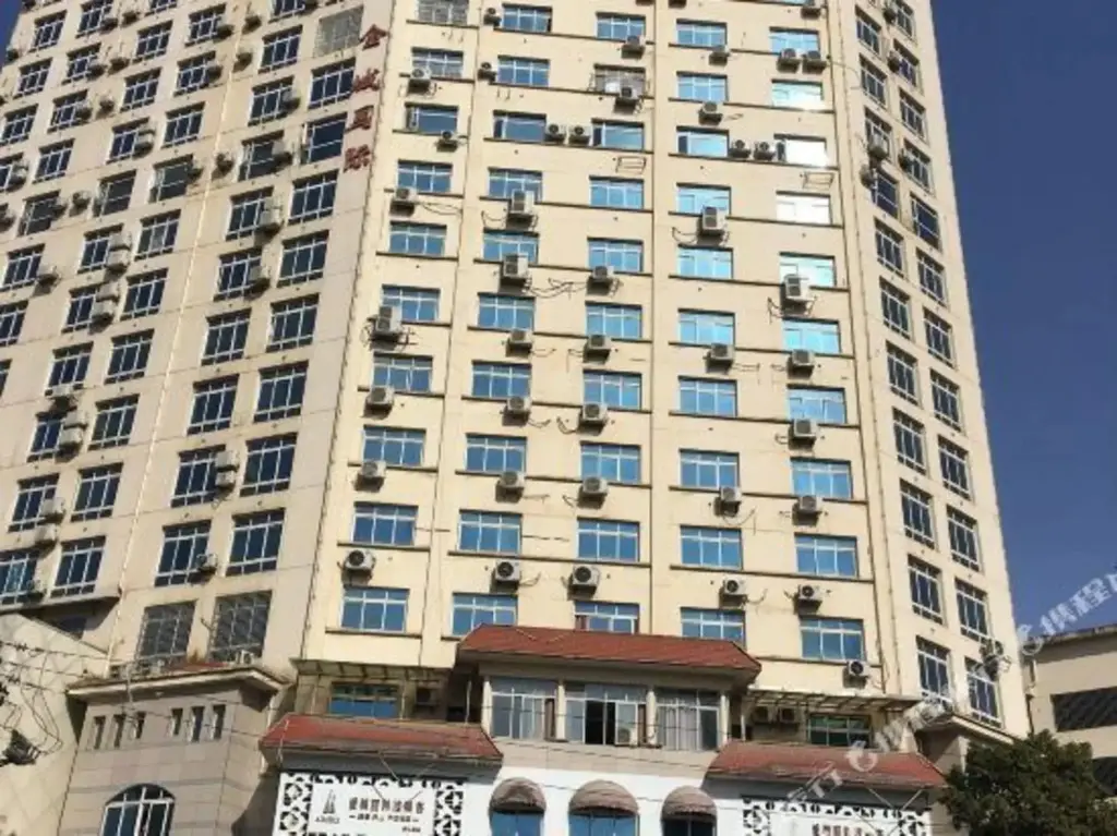 Ичунь: Wanzai Ximan Turandot Hotel (Wanzai No.2 Middle School)