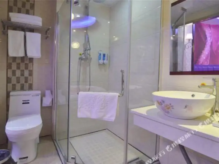 Иу: Jin Ting Hotel