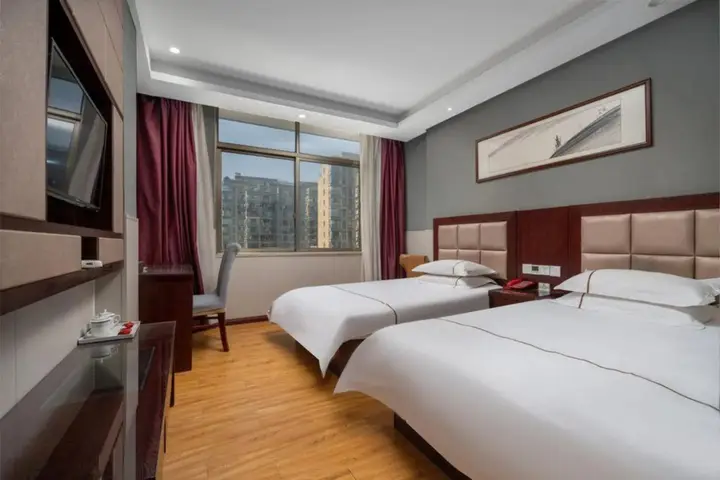Иу: Jin Ting Hotel