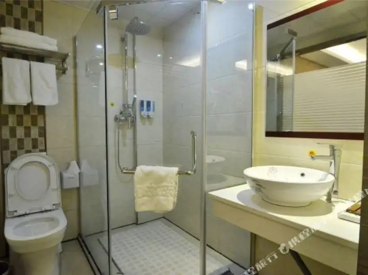 Иу: Jin Ting Hotel