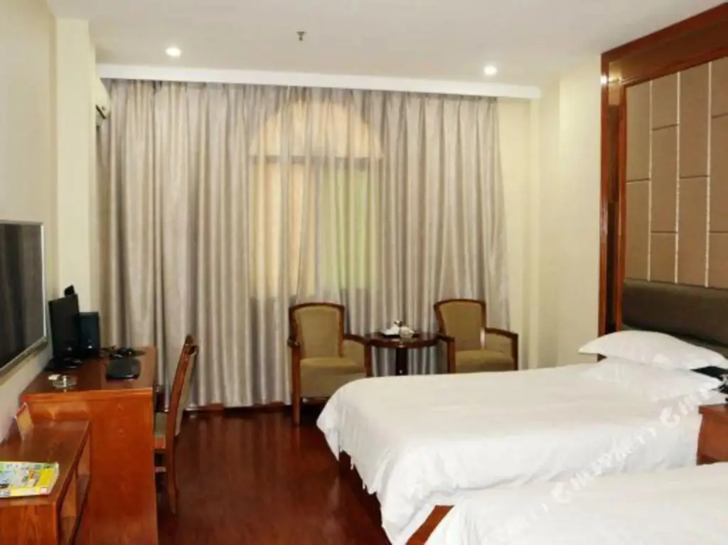 Цюаньчжоу: Fengdu Business Hotel