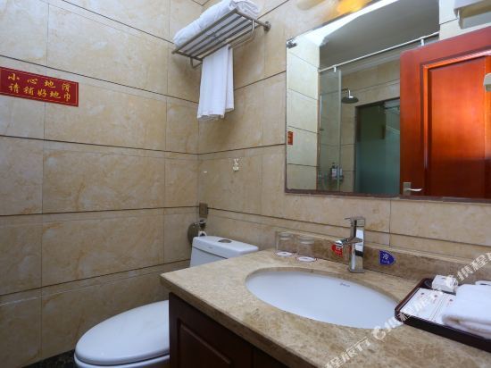 Li Shan Hotel — фото 1