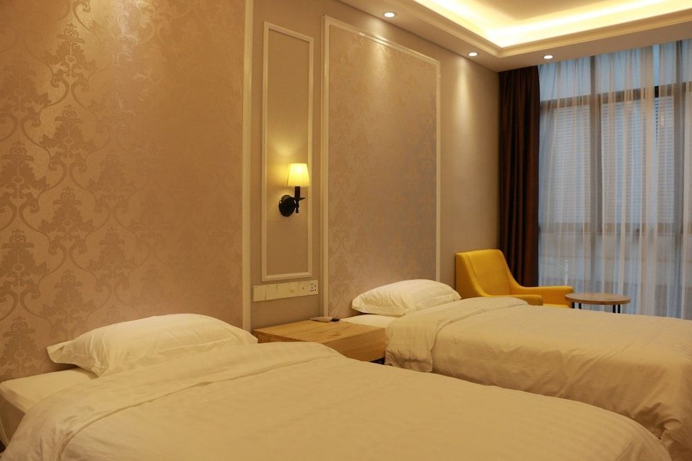 Шэньчжэнь: Solo Hotel Shuanglong Store