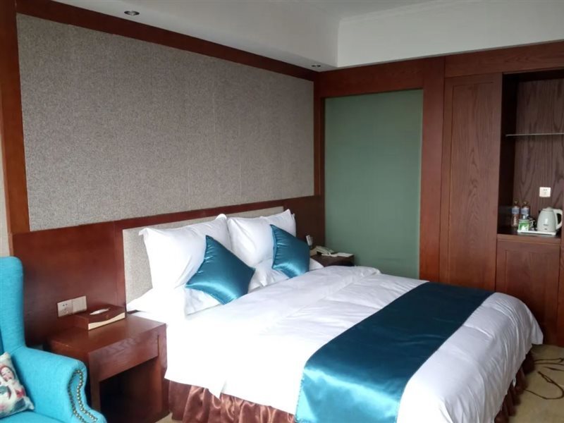 Чунцин: Junyi Holiday Hotel