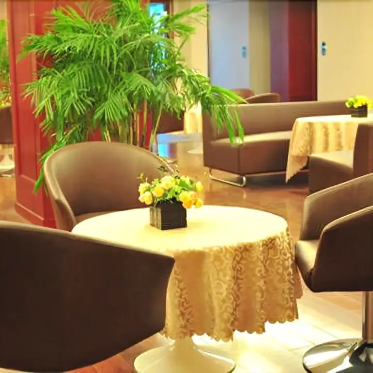 Шанхай: Mingya Grand Hotel -jiuzhaigou