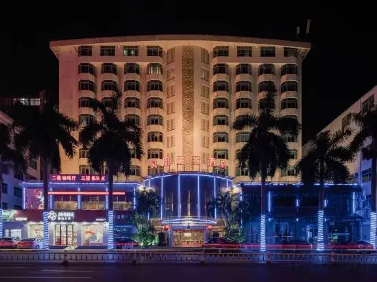 Fenghuangcheng Hotel — фото 1