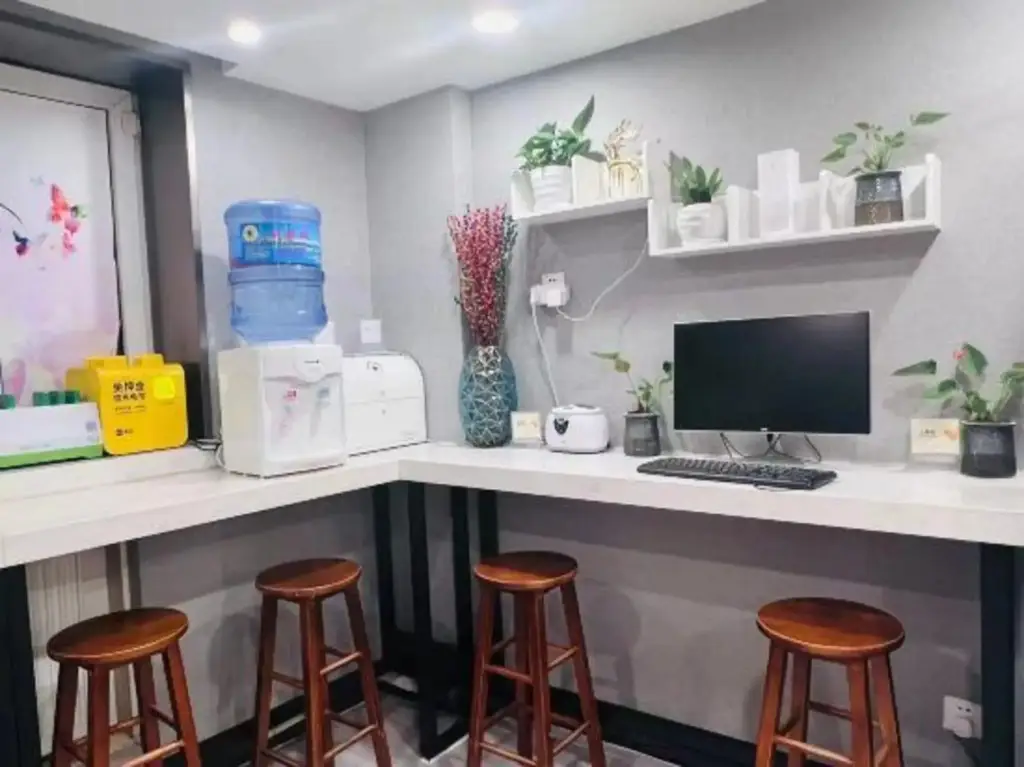 Пекин: Joy Inn & Suites (Beijing Chongwenmen)
