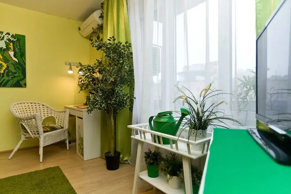 Москва: Меблированные комнаты Kvart Boutique Belorusskiy