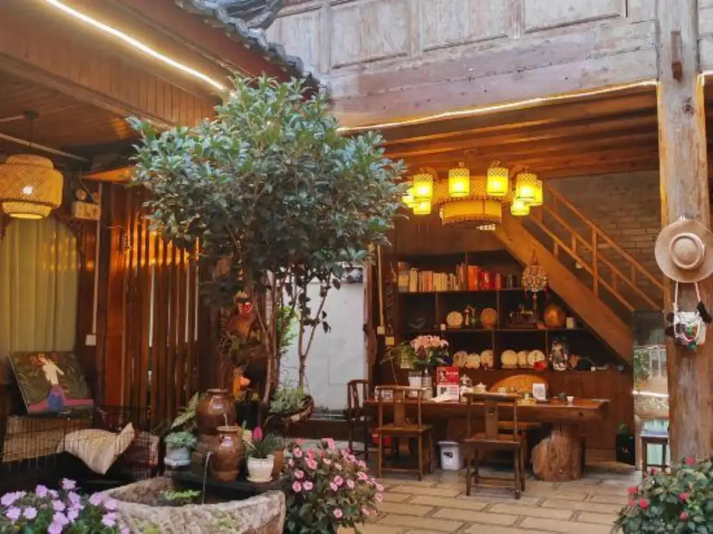 Лицзян: Guyuexuan Garden Inn (Dayan Ancient Town Mufu)
