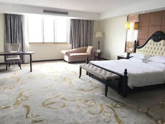 Наньтун: Jinying Hotel