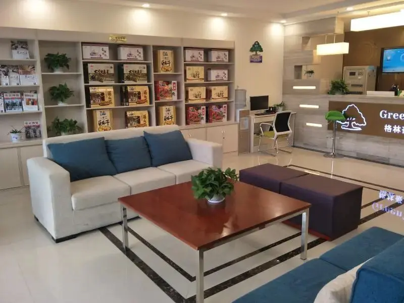 Шанцю: Green Tree Inn (Shangqiu Liangyuan District Railway Station)