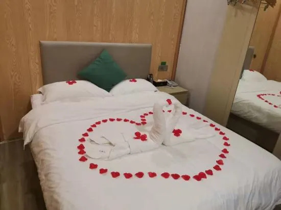 Фучжоу: Mulan Hotel (Fuzhou Sanfang Qixiang Provincial Hospital Subway Station Store)