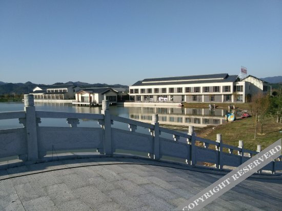 Цзюцзян: Xihai Ecological Hotel