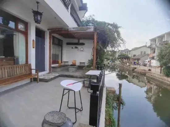 Цзясинь: Xitang Yunlaiji Riverside Art Hotel (Xitang Guzhen Store)