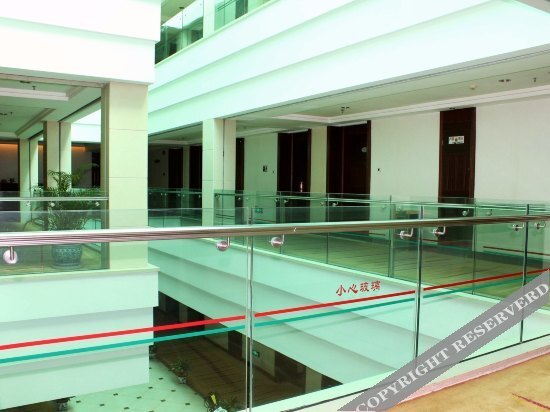 Шэньчжэнь: Shenzhen Kangcheng Holiday Hotel