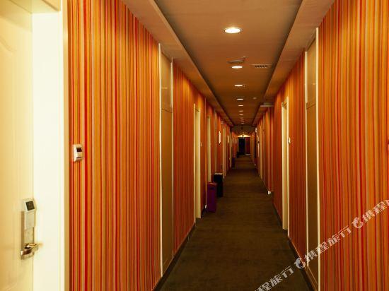 Корла: Rujiapai Baiyun Hotel Korla Tianshan East Road