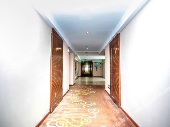 Фошань: Tongcheng Business Hotel