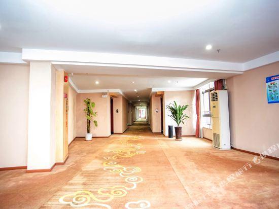 Фошань: Tongcheng Business Hotel
