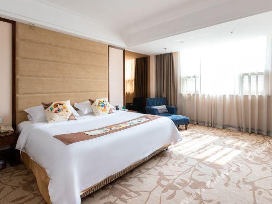 Tiandi Renhe Luochenghui Hotel — фото 1