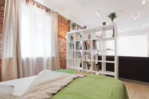 Москва: Mama Ro Apartments At Patriarshiye Ponds