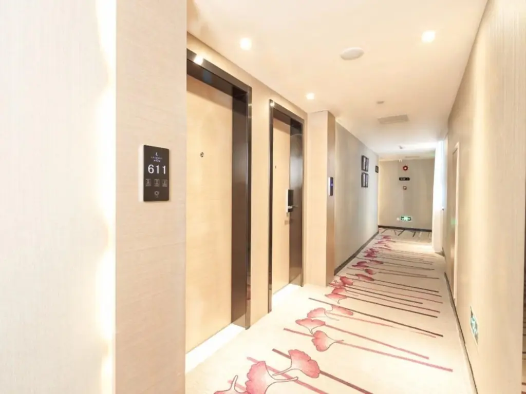 Шэньчжэнь: Lavande Hotel Shenzhen Baoan Haiya Binfen City Branch