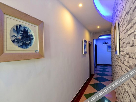 Чжанцзяцзе: Dise Art Inn