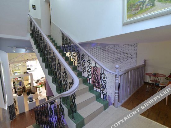 Чжанцзяцзе: Dise Art Inn