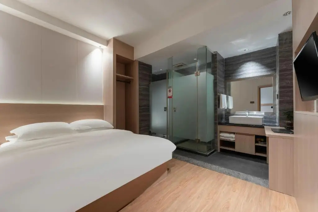 Нинбо: Yisu Qingju Hotel (Ningbo Beilun Xiaogang)