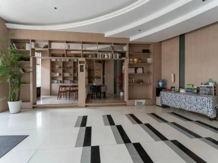 Нинбо: Yisu Qingju Hotel (Ningbo Beilun Xiaogang)