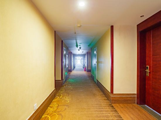 Xintaiya  Hotel — фото 1