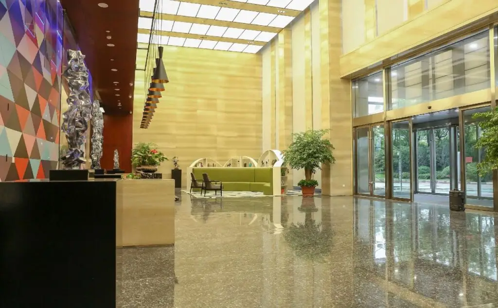 Ханчжоу: Ramada Encore Hangzhou Aoti