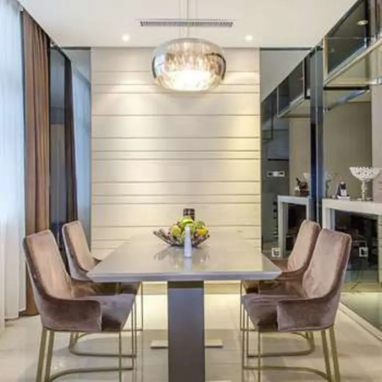 Наньян: Century Star Holiday Hotel (Nanyang Beijing Avenue Branch)