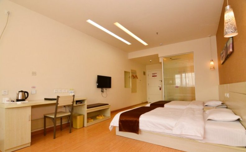 Циндао: Thank Inn Hotel Shandong Qingdao Tianyirenhe Chengyang District Xiucheng Road