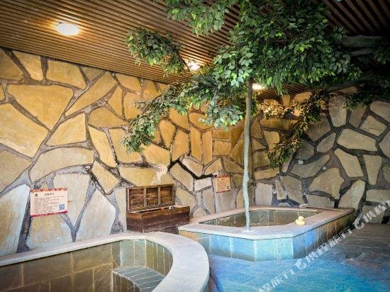 Пекин: Beijing Yiquan Leisure Club