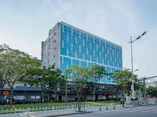 Гуанчжоу: Vienna Hotel (Guangzhou Yue He Fang Xialiang Metro Station Store)