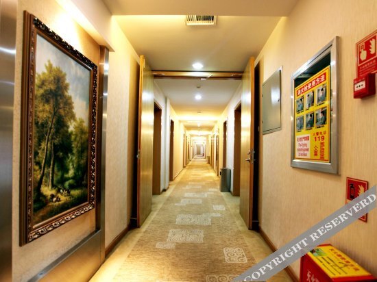 Цзюцюань: Seasons Apple Business Motel