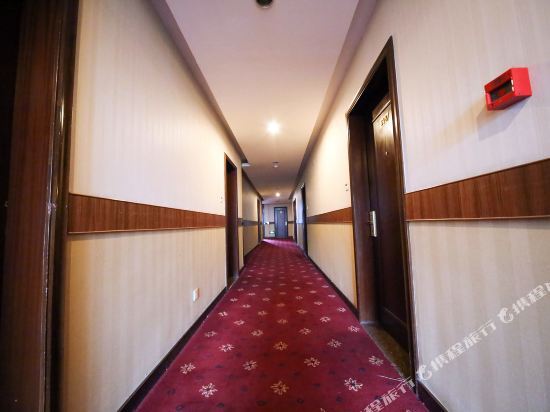 Fuhao Hotel — фото 1