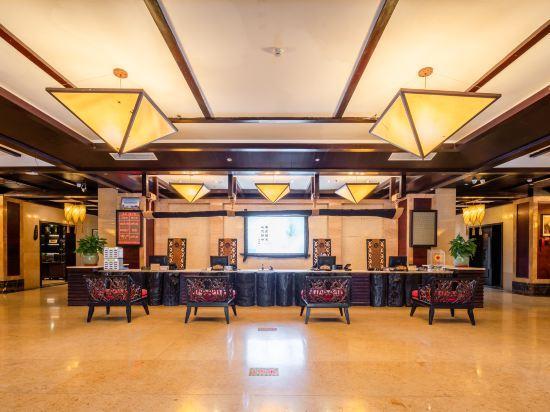 Гуанъюань: Guangyuan Jianmenguan Tianci Hot Spring Vacation Hotel