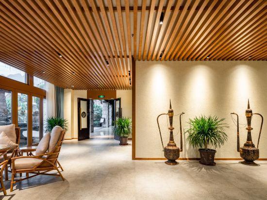 Гуанъюань: Guangyuan Jianmenguan Tianci Hot Spring Vacation Hotel