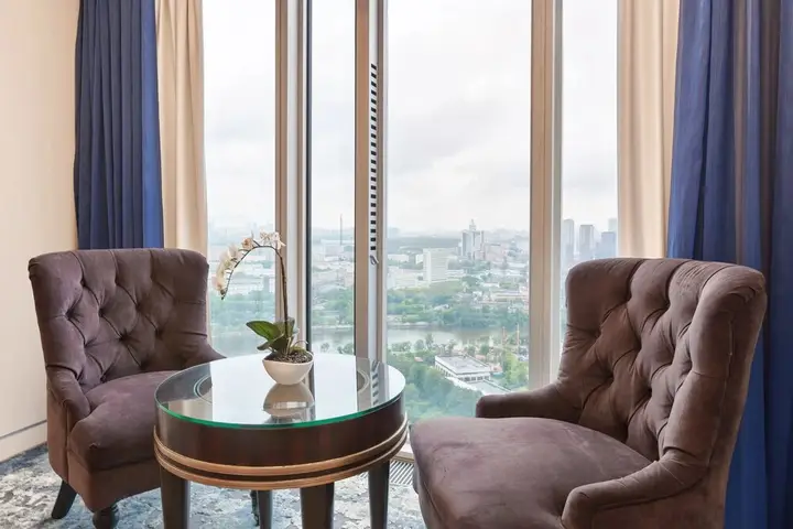 Москва: Oko Subra 3308