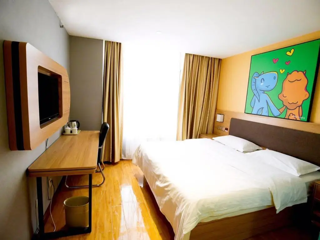 Циндао: Jun Hotel Shandong Qingdao Huangdao District Shiyou University