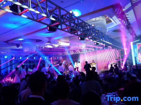 Таншань: Luanzhou International Hotel