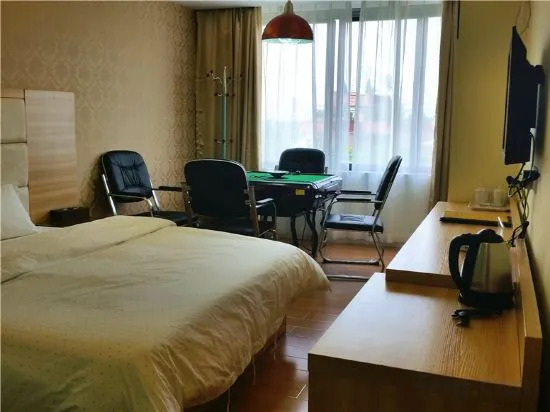 Фошань: Foshan Dongfeng Hotel (Shunde Leliu Branch)