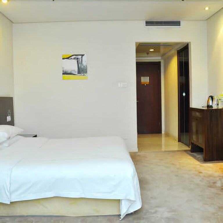 Линьи: Lin Yi Hotel
