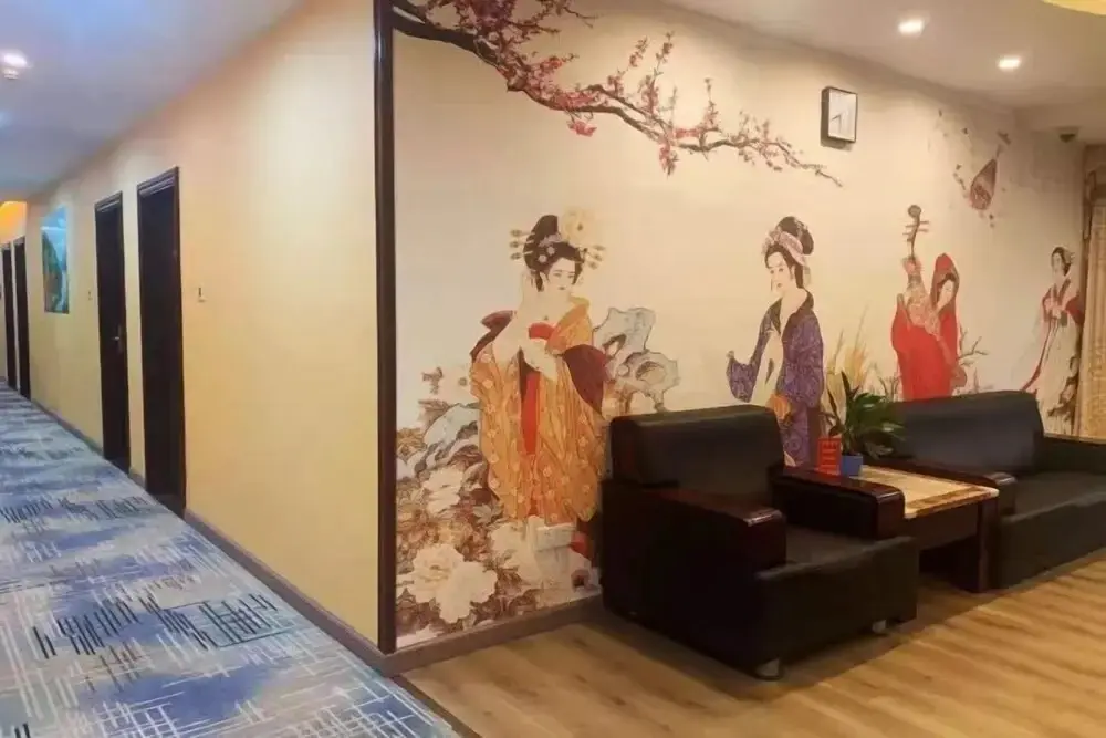 Мейчжу: Yipin Business Hotel (Meizhou Municipal Government)