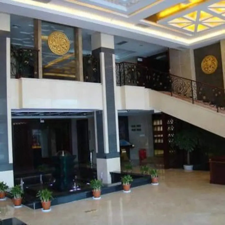 Наньтун: Donghai Hotel