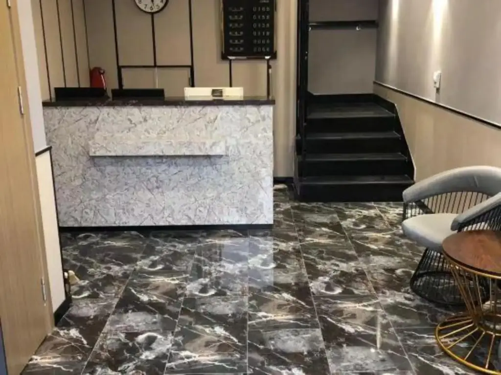 Далянь: Tailai Fashion Hotel