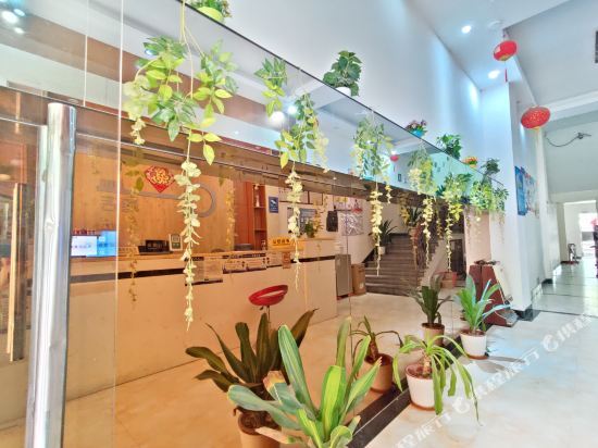 Гуанчжоу: Guangzhou Mingdu Business Hotel (Tongde Metro Station)