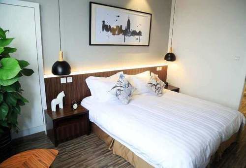 Шанхай: Yue Rong Ting Jingan Service Hotel